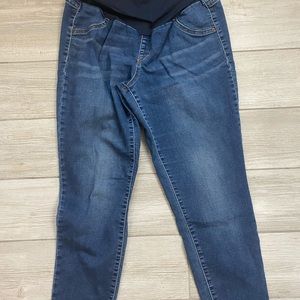 A glow maternity jeans size 16